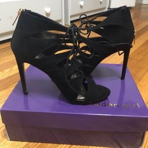 Madden Girl Women's Raceyyy Dress Pump